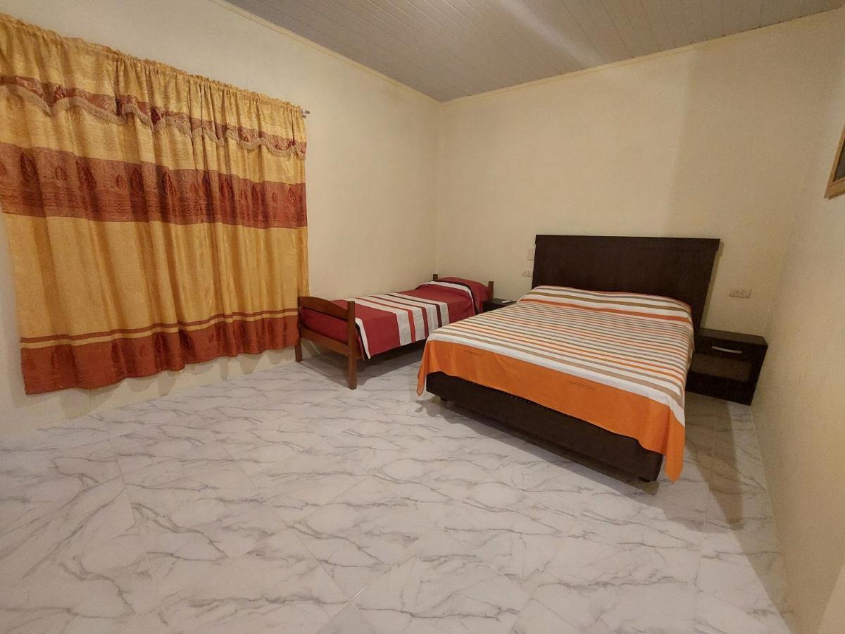 Apart Morel Puerto Iguazu Luaran gambar
